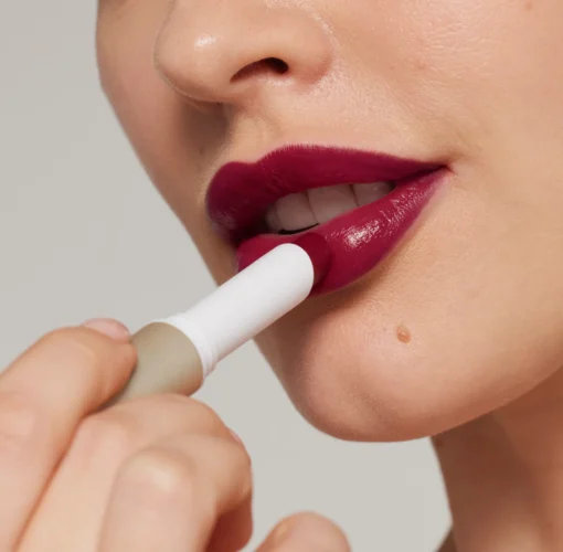 ColorLuxe Hydrating Cream Lipstick - Image 10